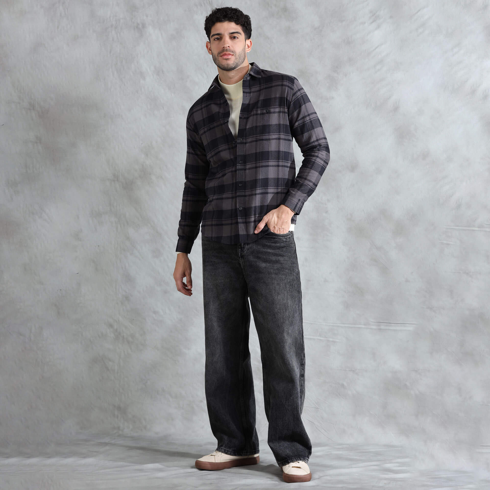 Lumber Flannel Check Shirt In Ash Grey Stylish Check Shirt with Pockets by TFC