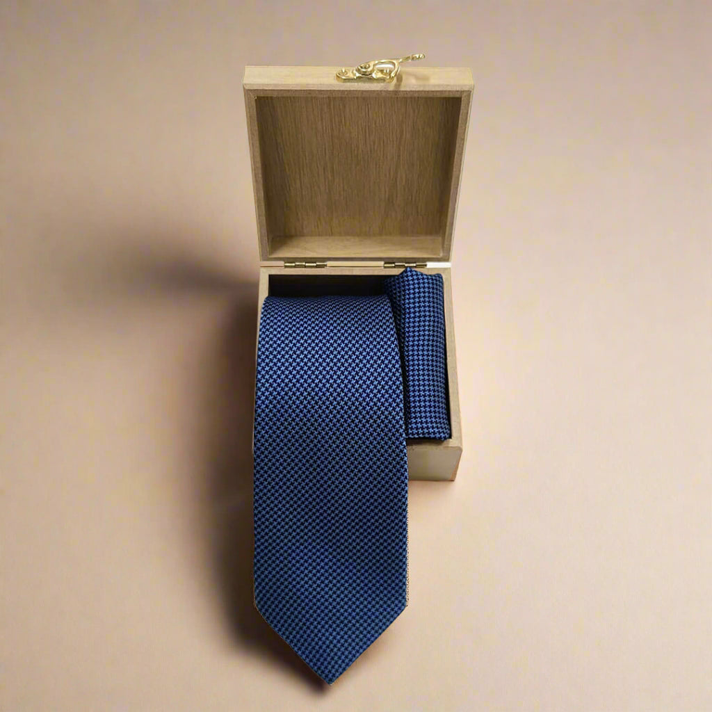 Houndstooth Handmade Tie & Pocket Square in Navy & Cobalt Houndstooth Handmade Tie & Pocket Square in Navy & Cobalt