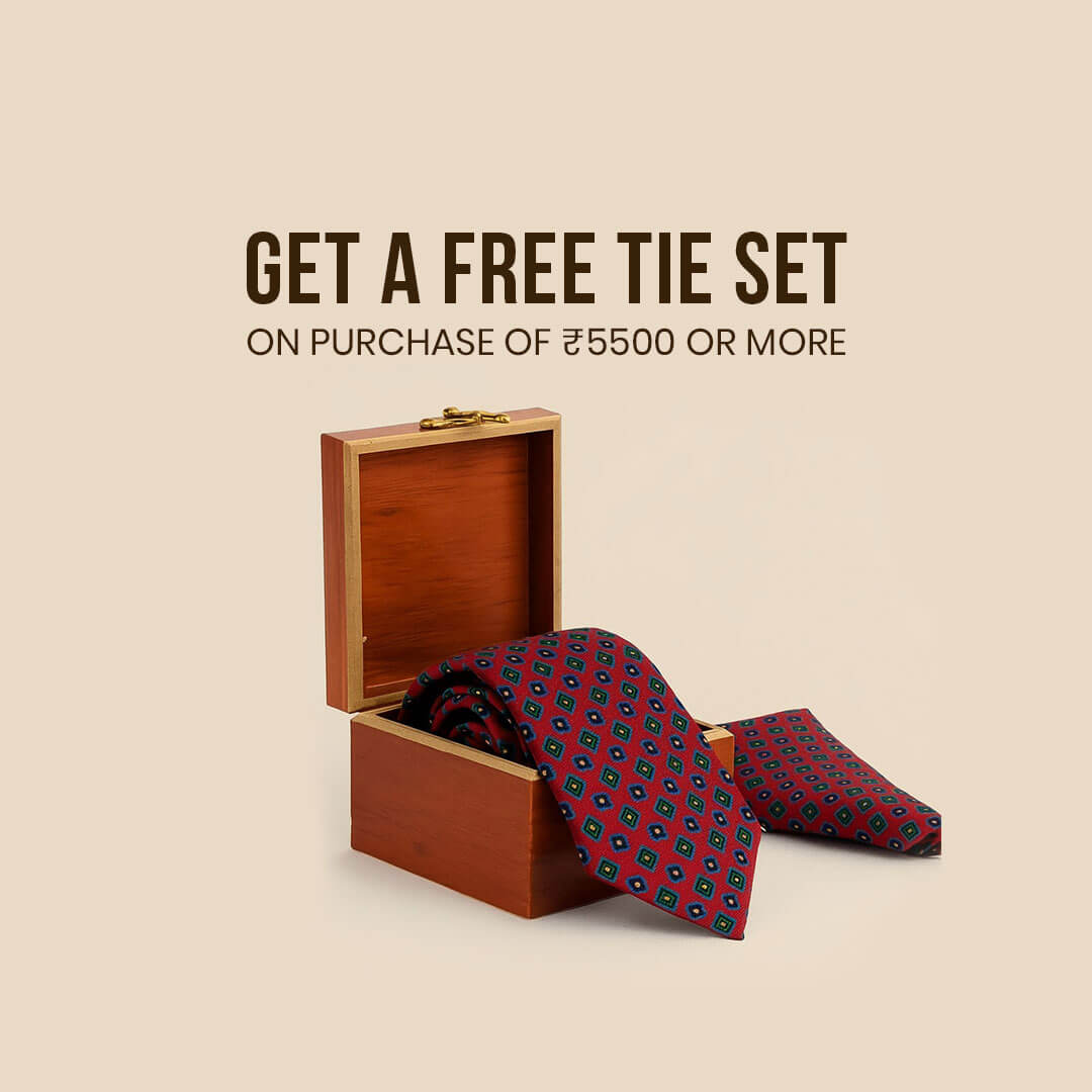 Royal Box & Coins Tie & Pocket Square in Ruby / Forest Royal Box & Coins Tie & Pocket Square in Ruby / Forest