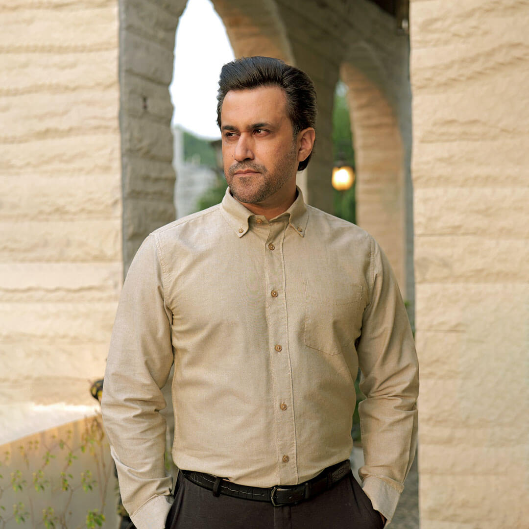 Regal Oxford Solid shirt in Almond