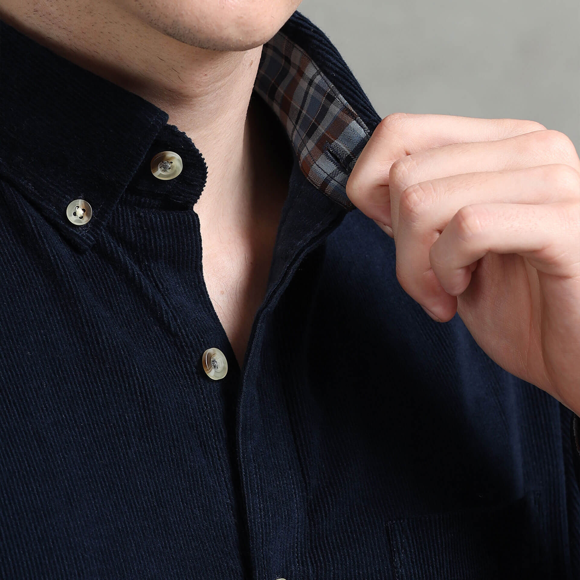 Cruise Corduroy Shirt In Navy Saphire