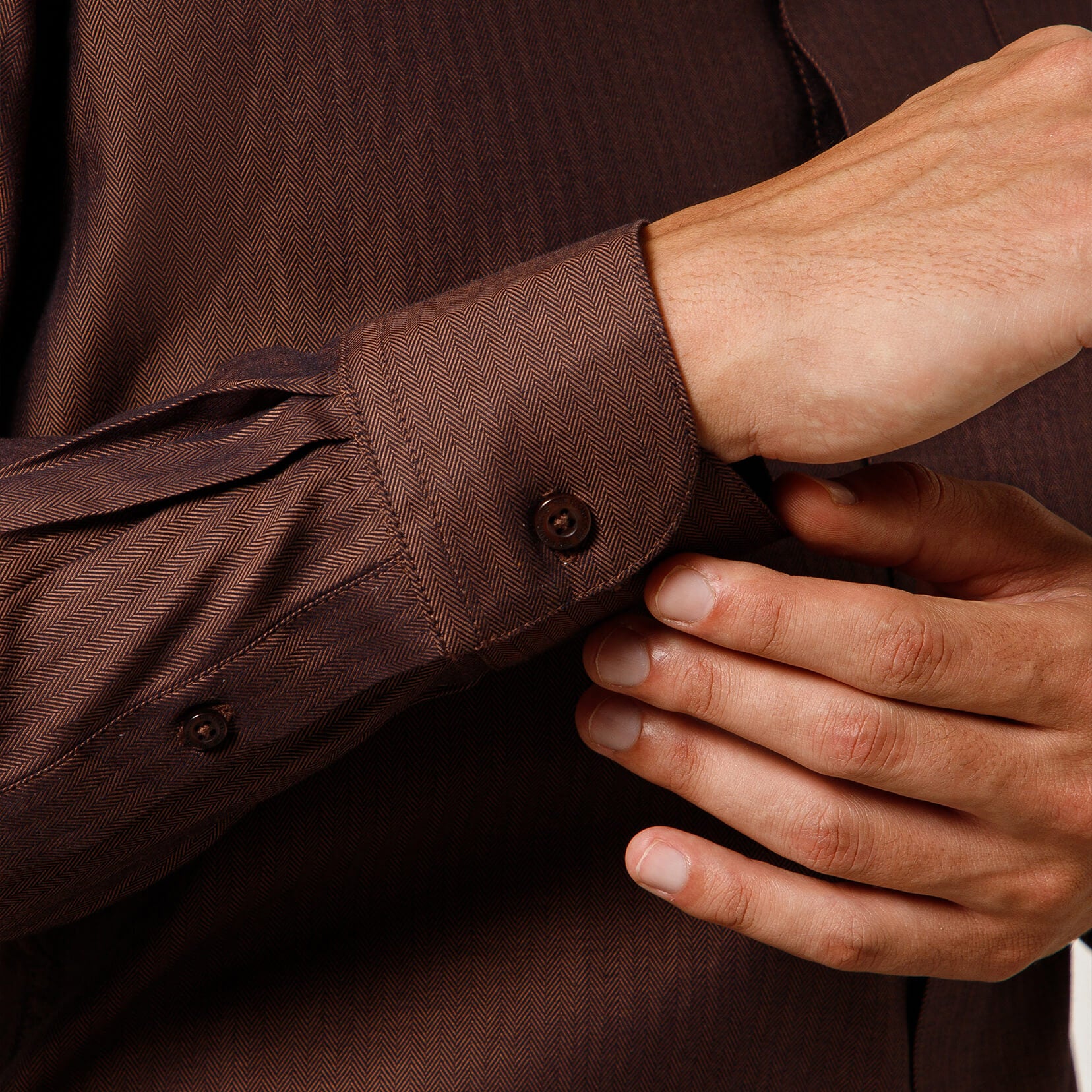 Imperial Herringbone Giza Shirt In Ash Brown