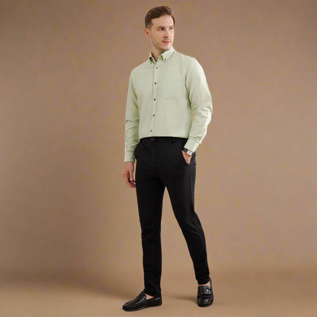 Breeze Linen Full Sleeves Shirt In Leaf Green