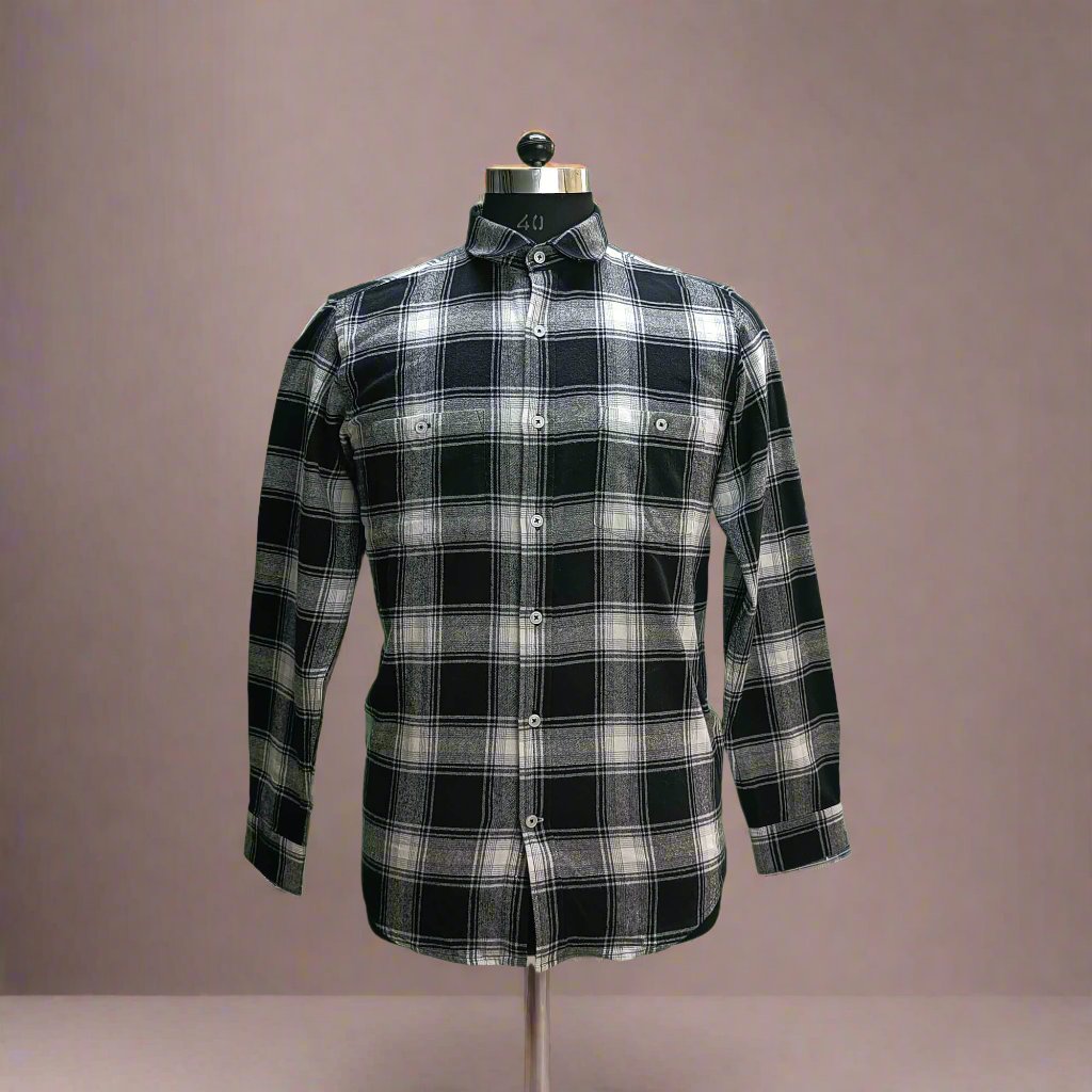 Lumber Flannel Check Shirt In Raven Black