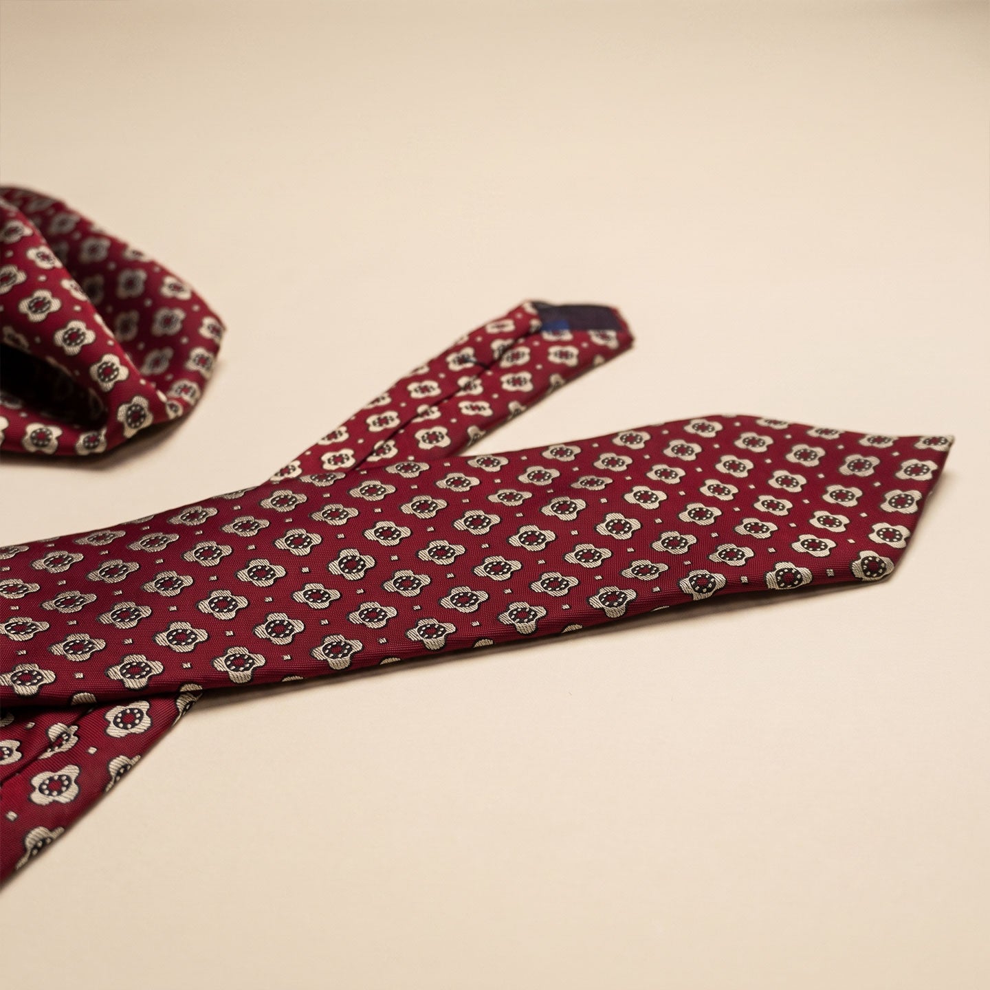 Majestic Petals Handmade Tie & Pocket Square in Red/Ecru
