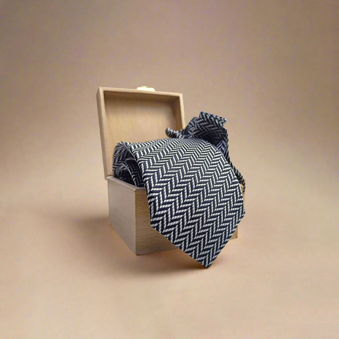 Chevron Handmade Tie & Pocket Square in Black & Grey