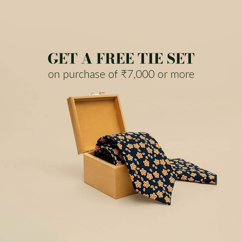 Crown Floral Tie & Pocket Square in Navy / Salmon