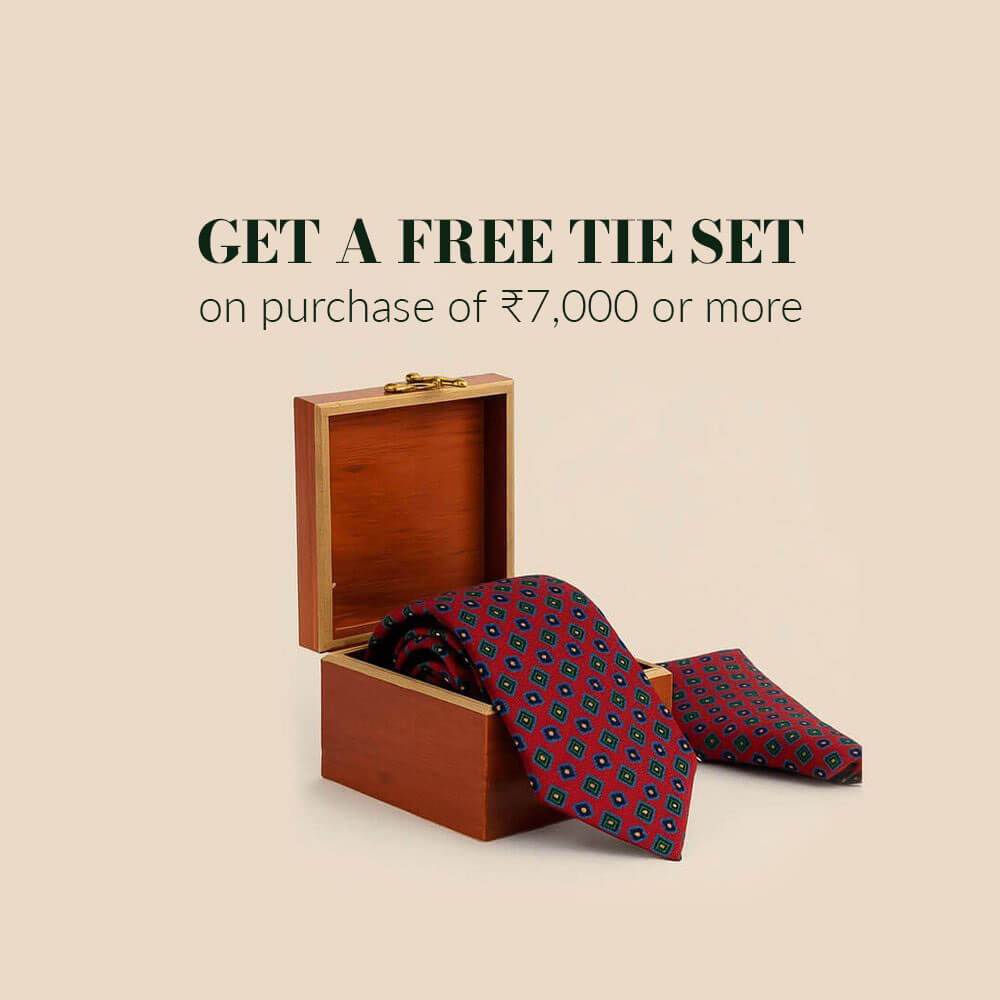 Royal Box & Coins Tie & Pocket Square in Ruby / Forest