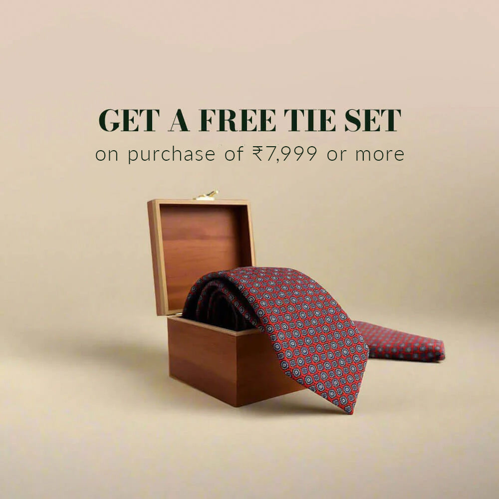 Monarch Geometric Handmade Tie & Pocket Square in Red & Blue