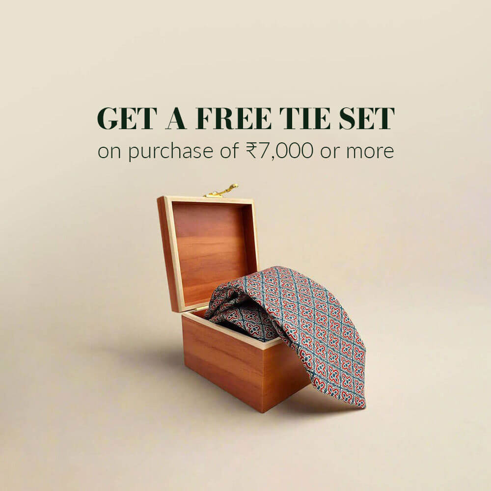 Heritage Geometric Handmade Tie & Pocket Square in Red & Navy